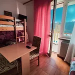 Tanie Krysia Konukevi 3*