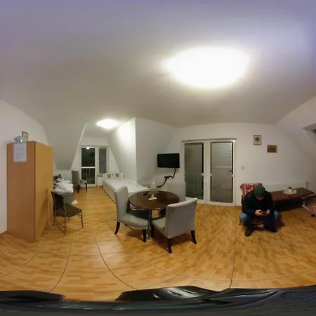 Tanie Krysia Gasthuis Falsztyn