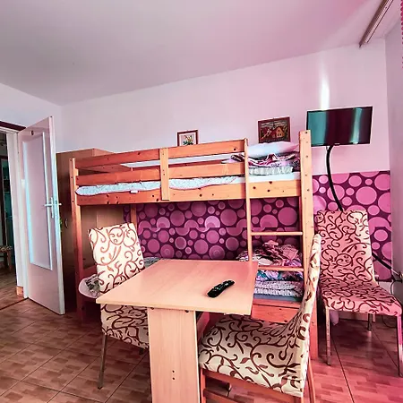Konukevi Tanie Krysia 3*